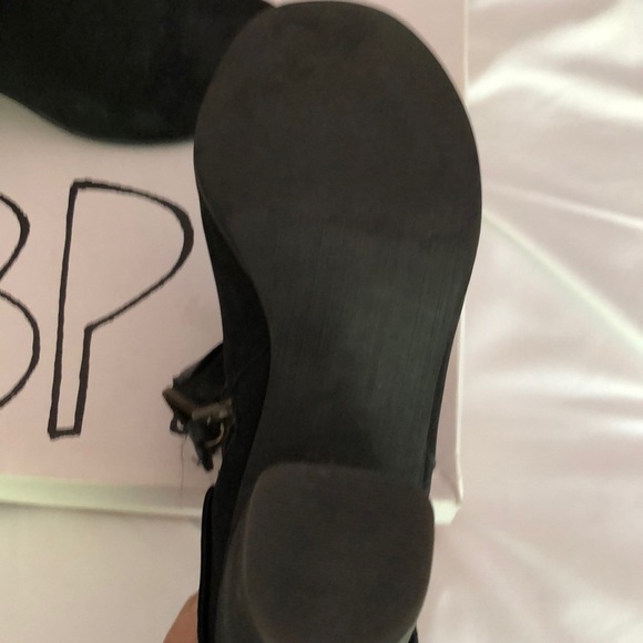 Booties!! - Picture 2 of 3